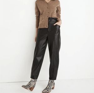 Madewell Vegan Faux Leather Pants Womens 8 Black Paperbag Barrel Leg Pull On NEW